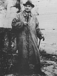 Arthur at Knossos